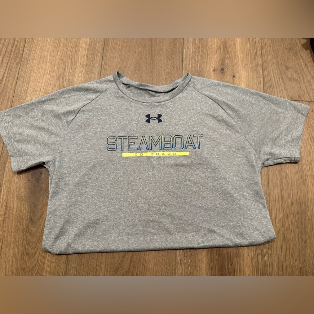 Boys Dry Fit Under Armor Steamboat Springs Shirt Sleeve Shirt